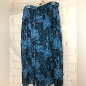 ⬇️MID CALF SKIRT